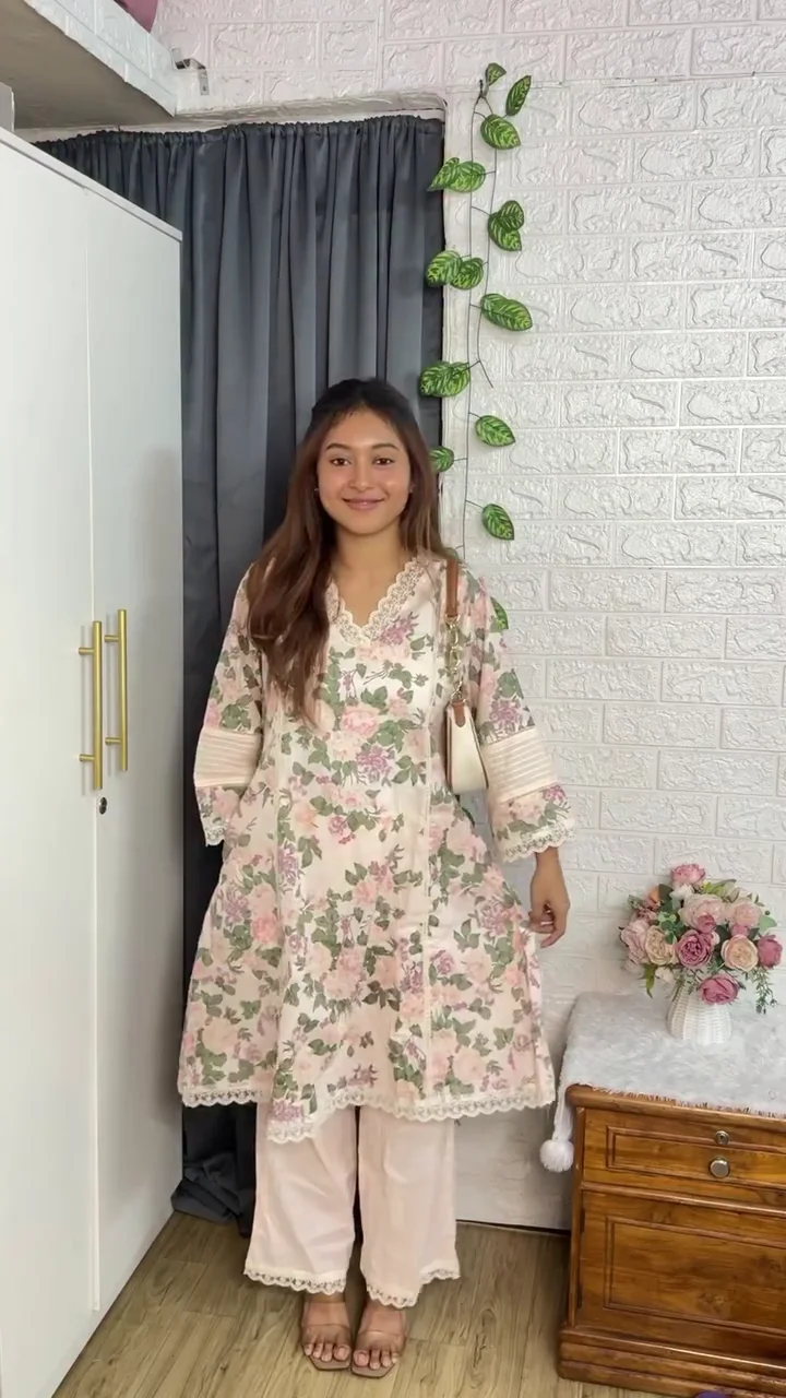 Olive Green Sleeveless Kurta with Pink Palazzo Set